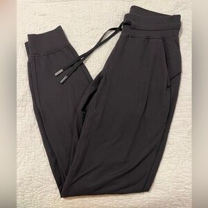 LULULEMON JOGGER